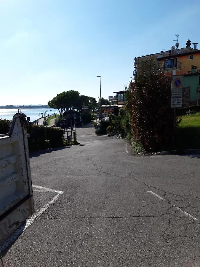 Terry House Vila Sirmione Itália